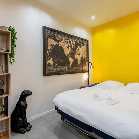 Elegant T2, Centre Paris 20 Min, Calme, Cosy, Wifi